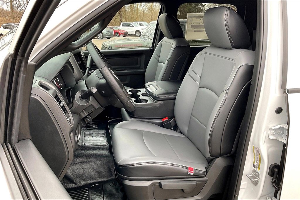 New 2026 RAM 5500 Tradesman w/ Chrome Appearance Group image 9