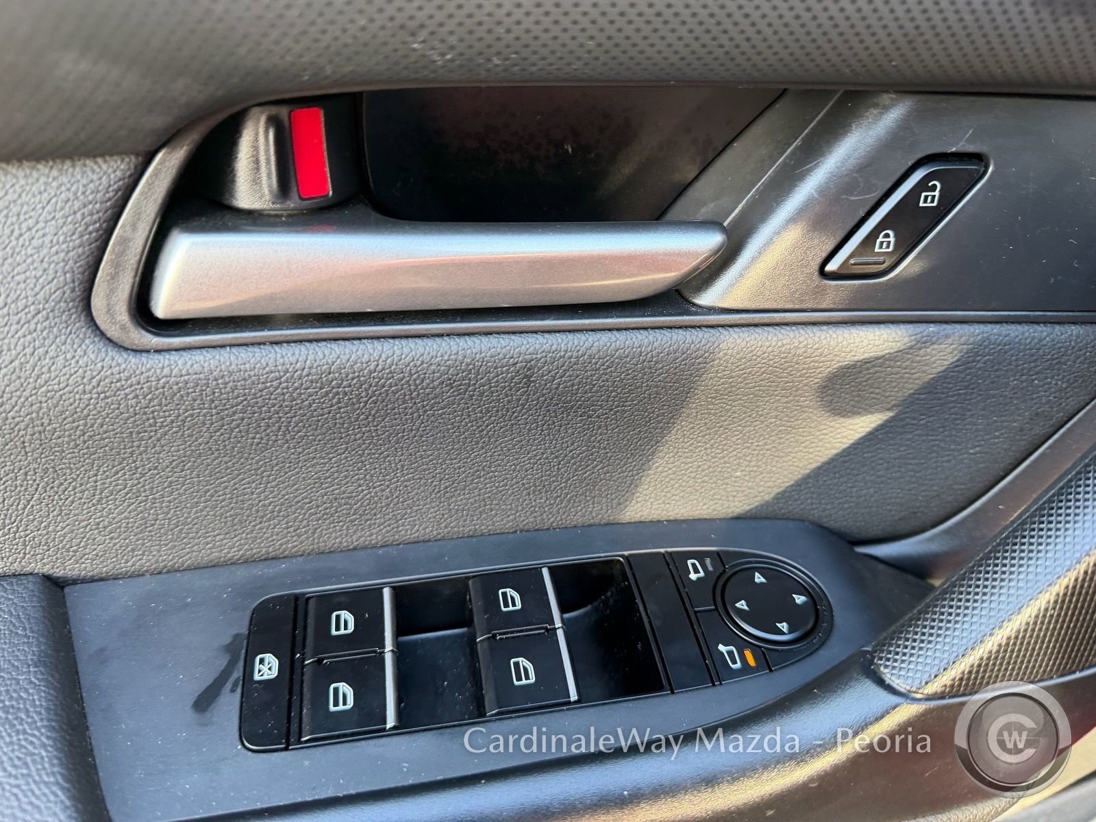 Certified 2025 MAZDA CX-50 AWD 2.5 S w/ Cargo Package image 24