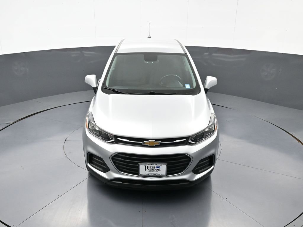 Used 2020 Chevrolet Trax LS w/ Tint and Cruise Package FWD image 32