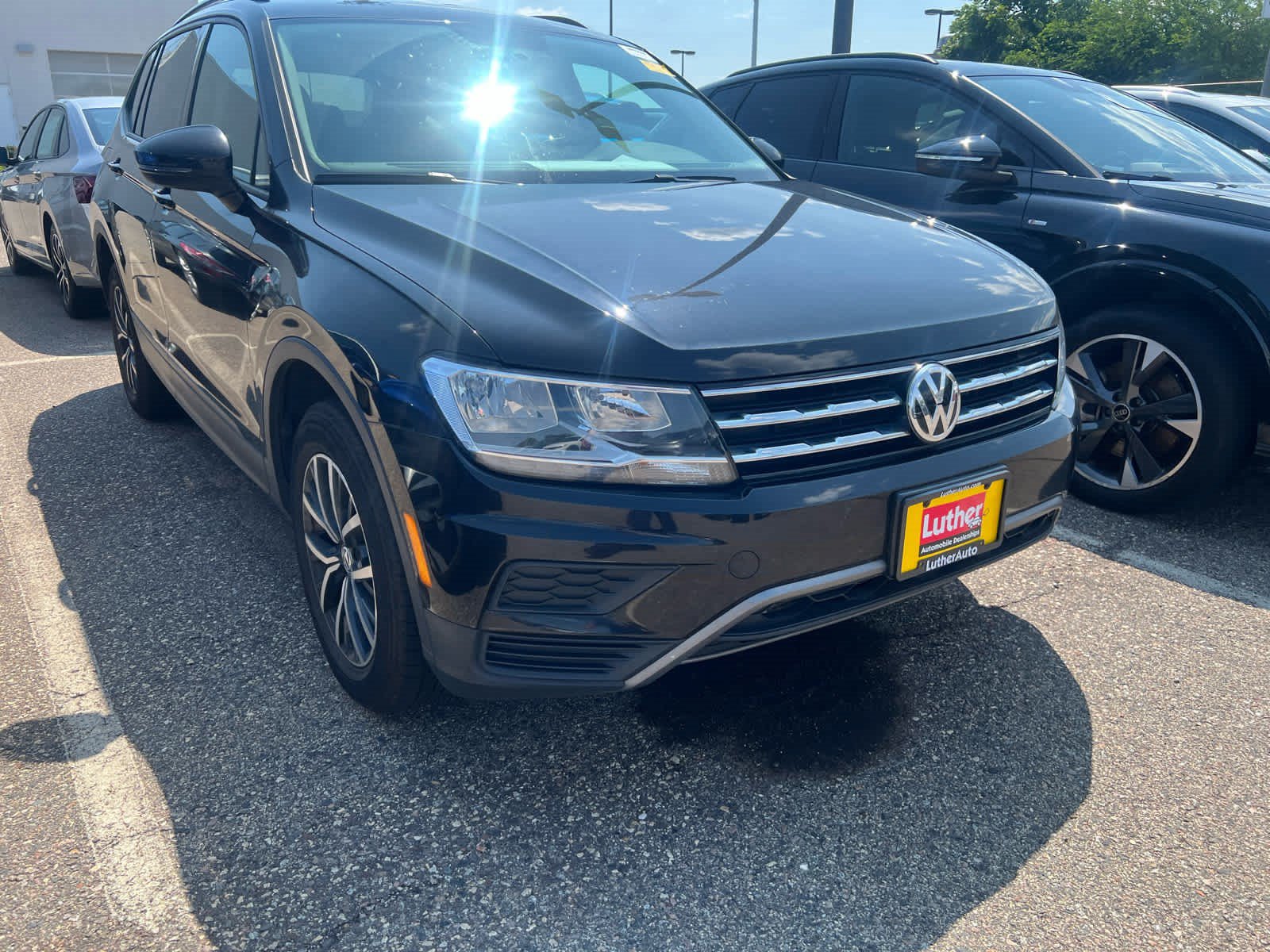Used 2021 Volkswagen Tiguan S AWD/4WD image 2