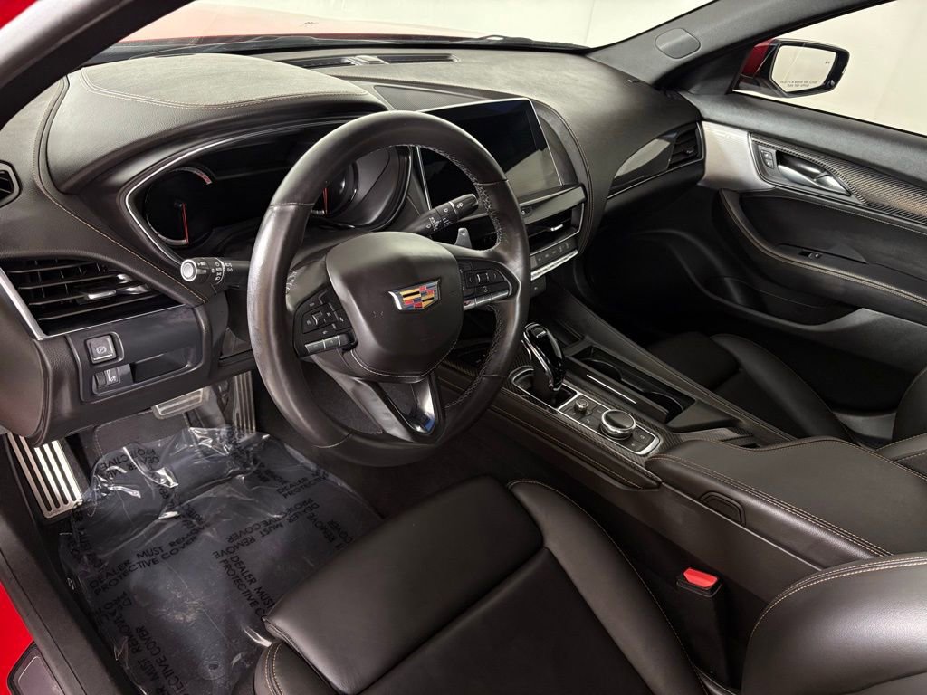 Used 2024 Cadillac CT5 V RWD image 17