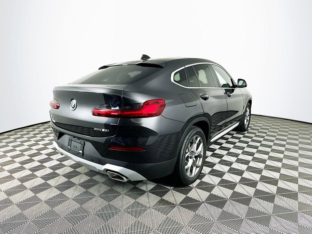 Used 2025 BMW X4 xDrive30i w/ Premium Package image 8