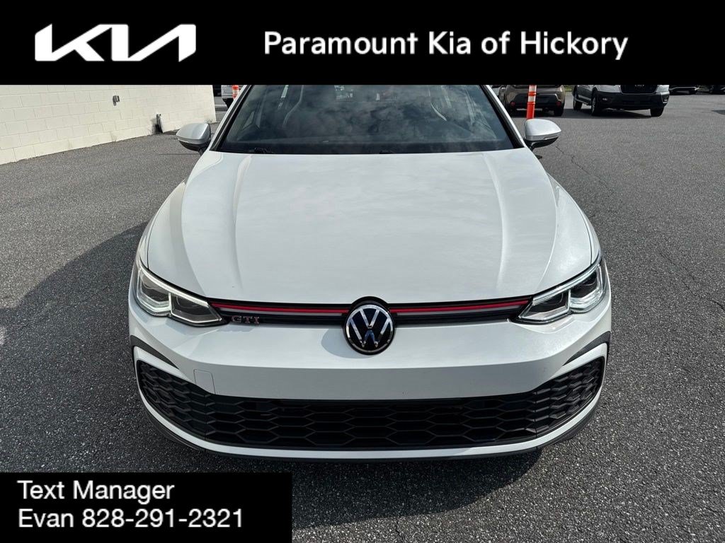 Used 2022 Volkswagen GTI SE FWD image 2