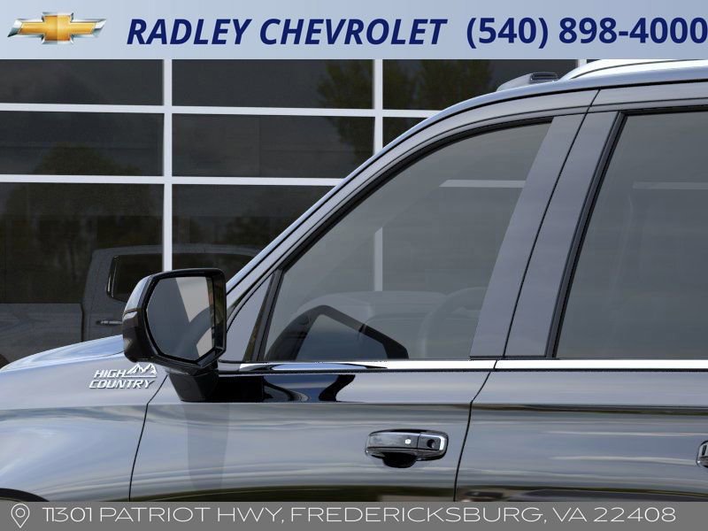 New 2025 Chevrolet Suburban High Country image 12