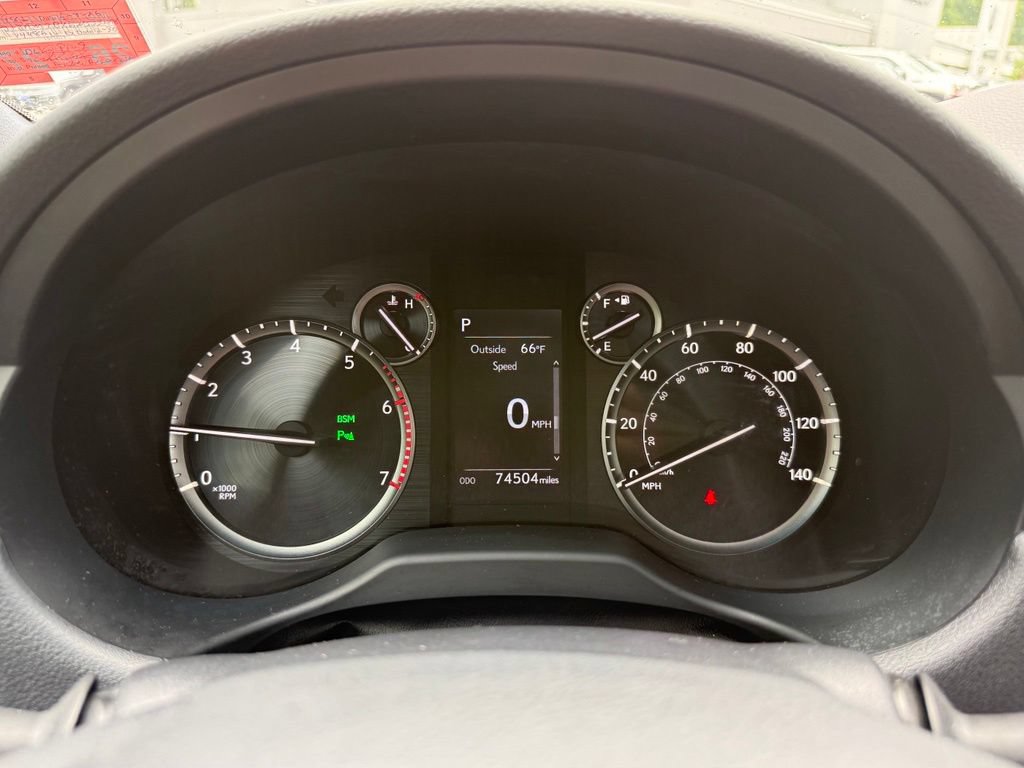 Used 2022 Lexus GX 460 Premium w/ Accessory Package AWD/4WD image 44