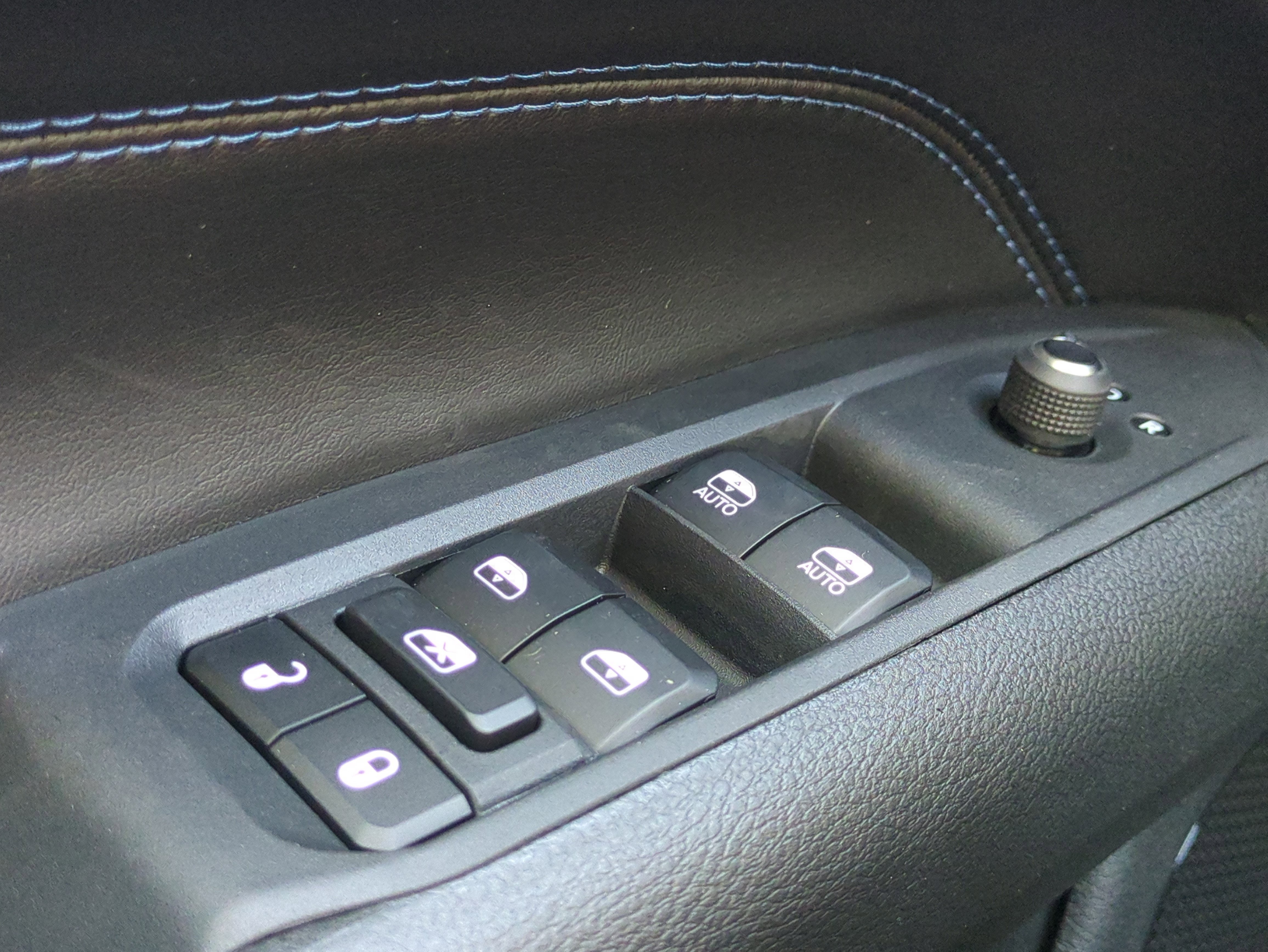 New 2026 Jeep Compass Latitude image 24