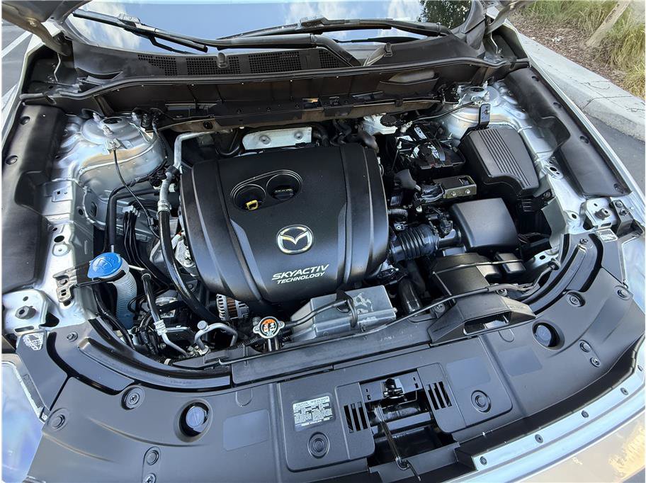 Used 2018 MAZDA CX-5 Touring w/ Preferred Equipment Package FWD image 25