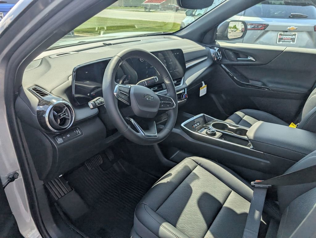 New 2026 Chevrolet Equinox LT FWD image 12