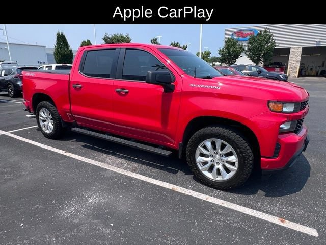 Used 2019 Chevrolet Silverado 1500 Custom w/ Custom Convenience Package AWD/4WD image 2