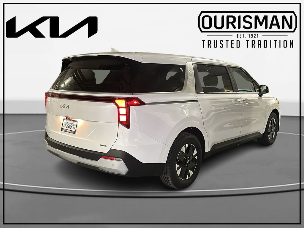 New 2026 Kia Carnival LXS FWD image 4