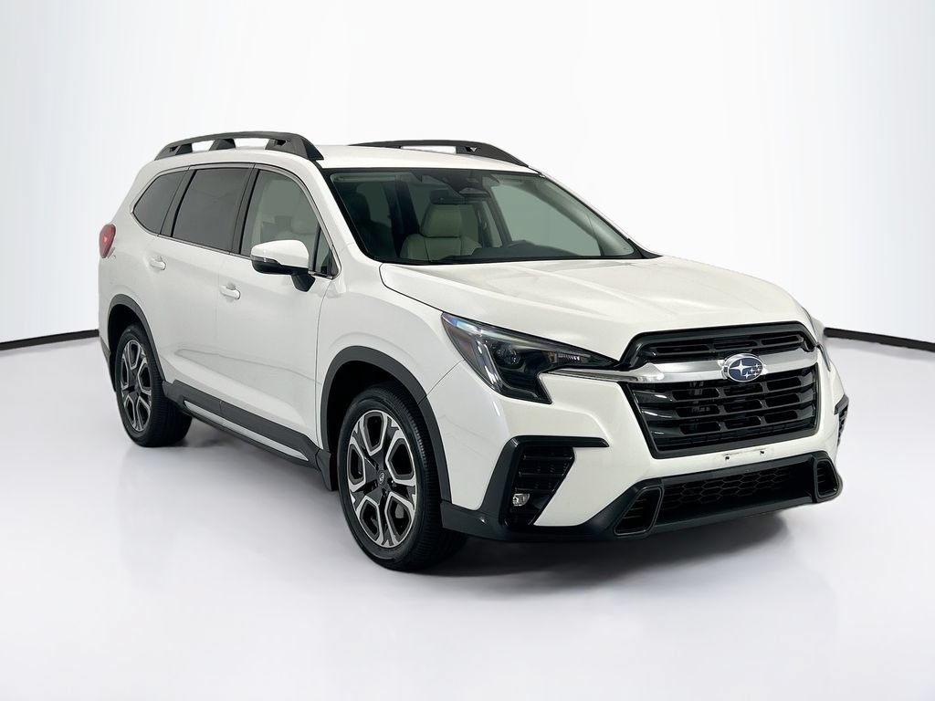 Used 2023 Subaru Ascent Limited AWD/4WD image 3
