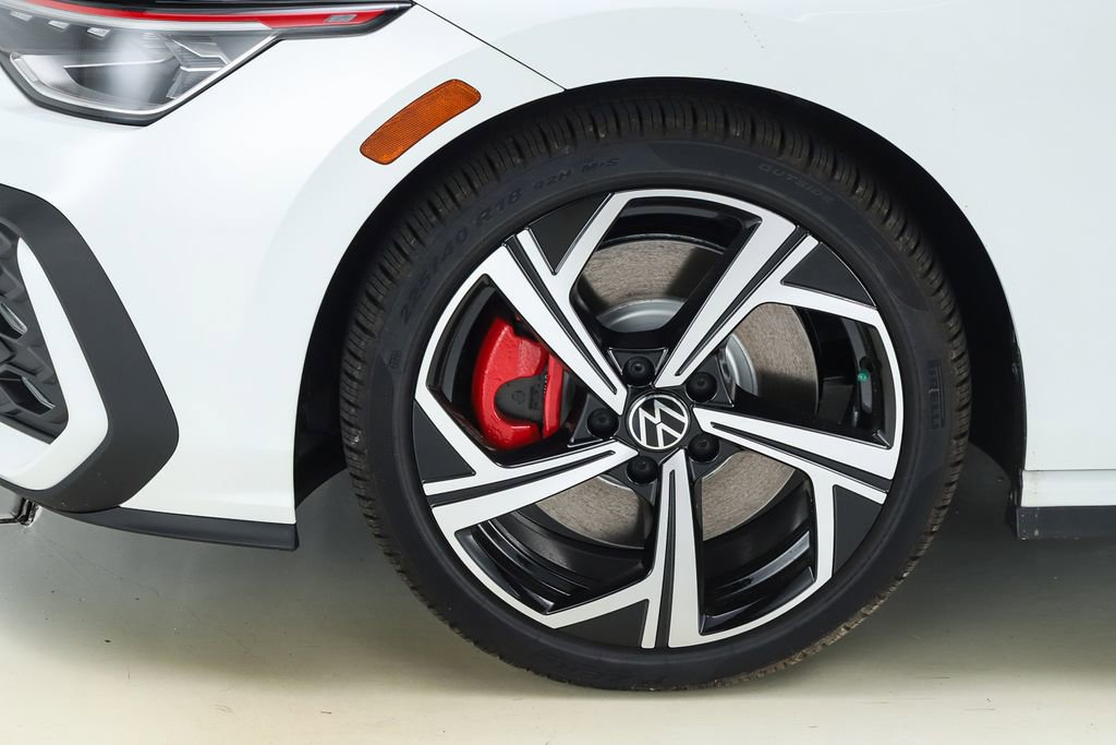 New 2025 Volkswagen GTI SE image 5