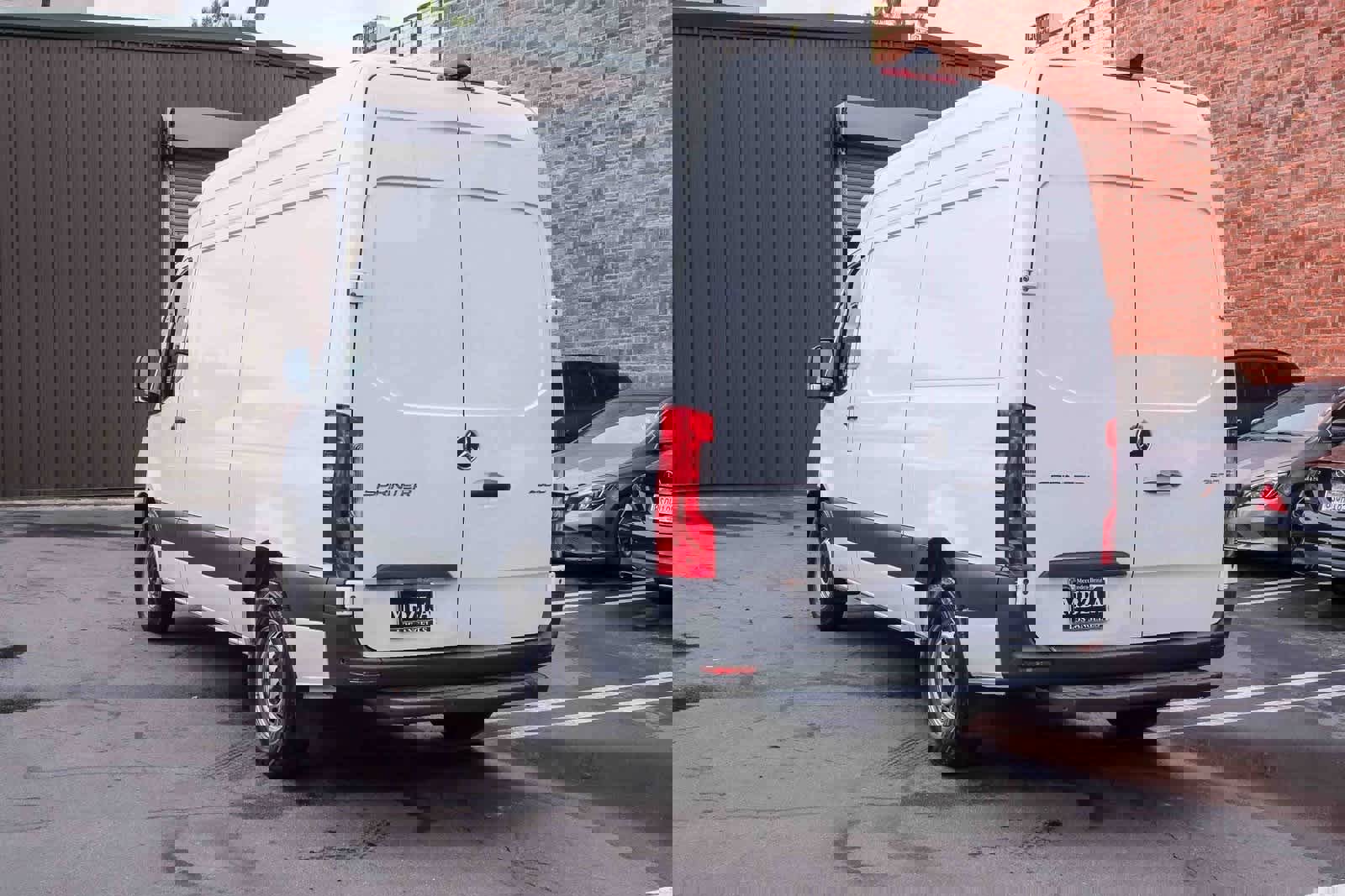 Used 2024 Mercedes-Benz Sprinter 2500 image 6