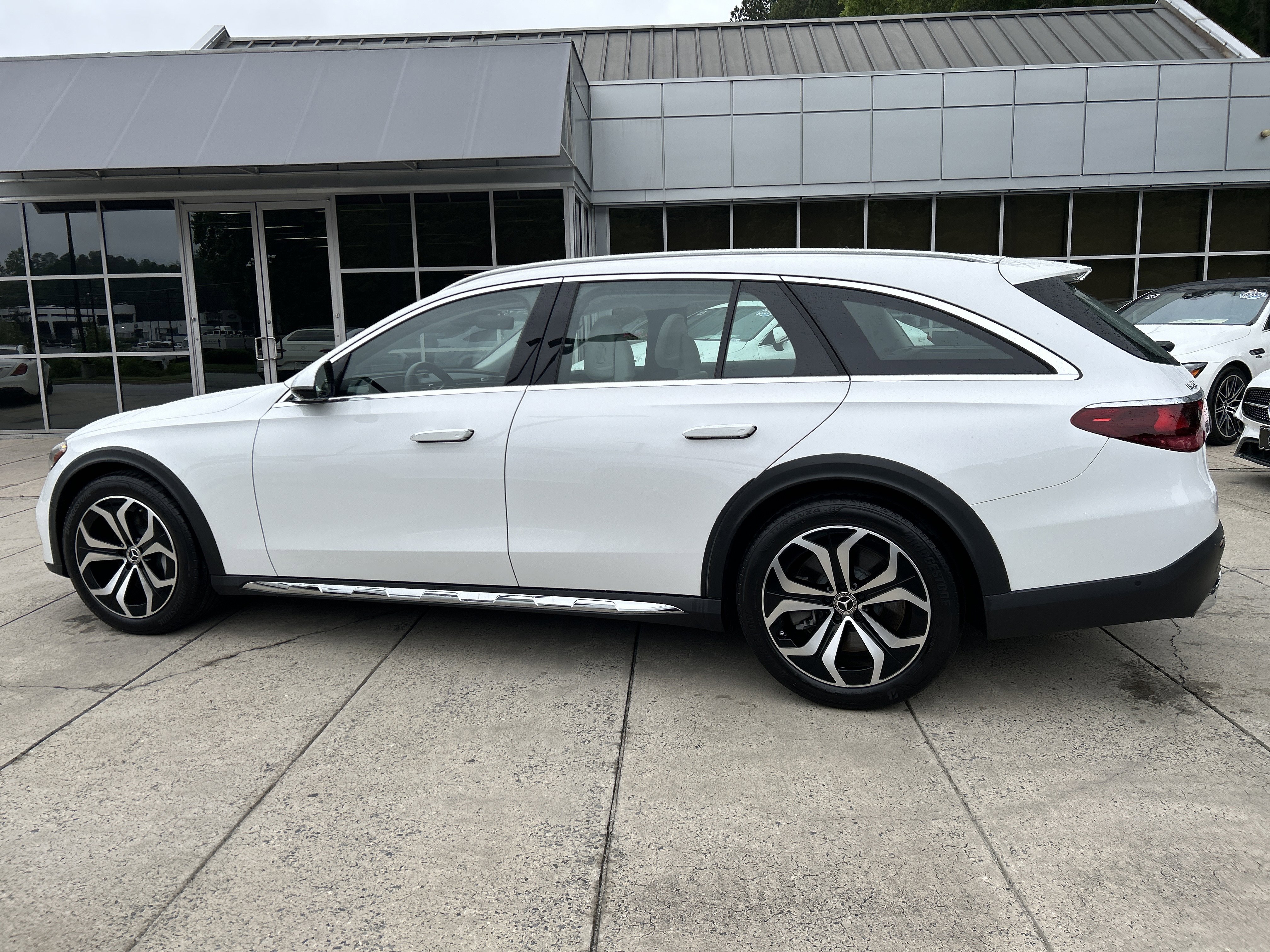 Certified 2024 Mercedes-Benz E 450 4MATIC All-Terrain Wagon image 16