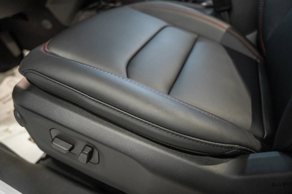 New 2025 Jeep Wrangler Rubicon w/ Steel Bumper Group image 35