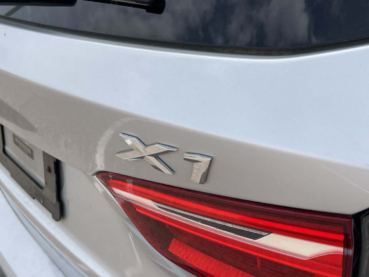 Used 2017 BMW X1 sDrive28i FWD image 5