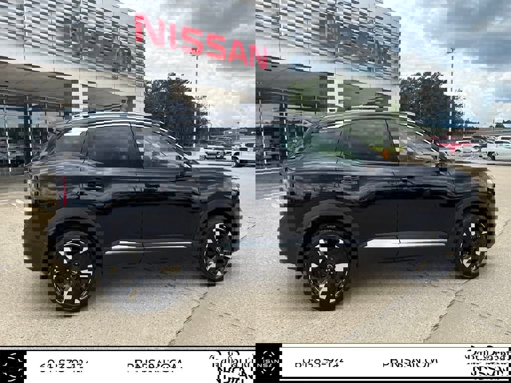 New 2025 Nissan Kicks SR image 8