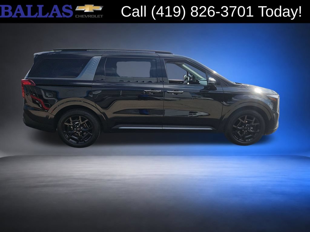Used 2026 Kia Carnival SX w/ SX Dark Edition Package FWD image 6