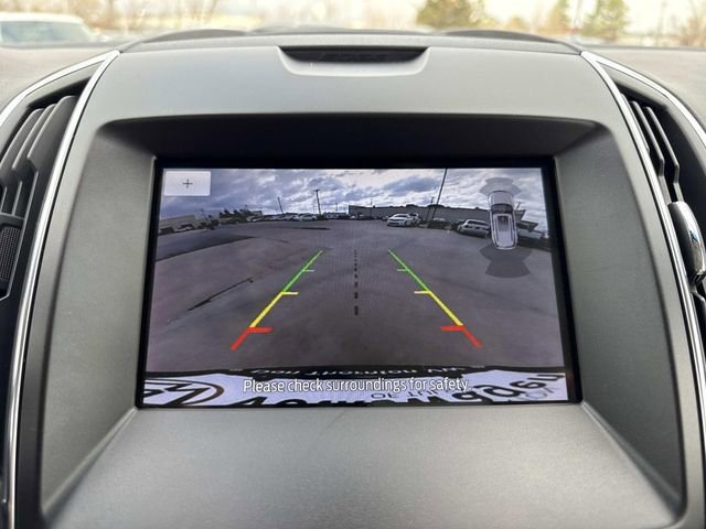 Used 2020 Ford Edge Titanium image 20