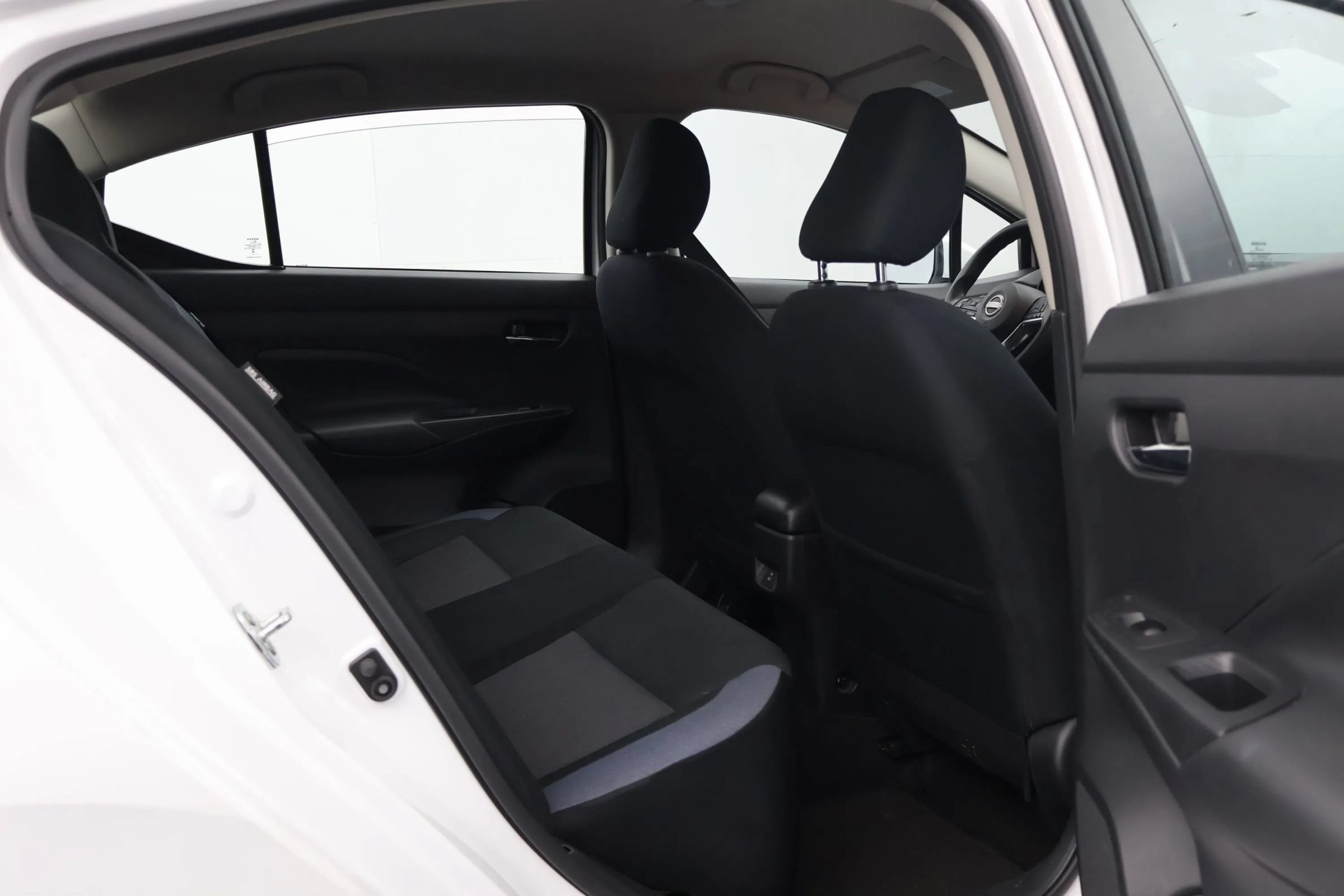 Used 2024 Nissan Versa SV FWD image 14