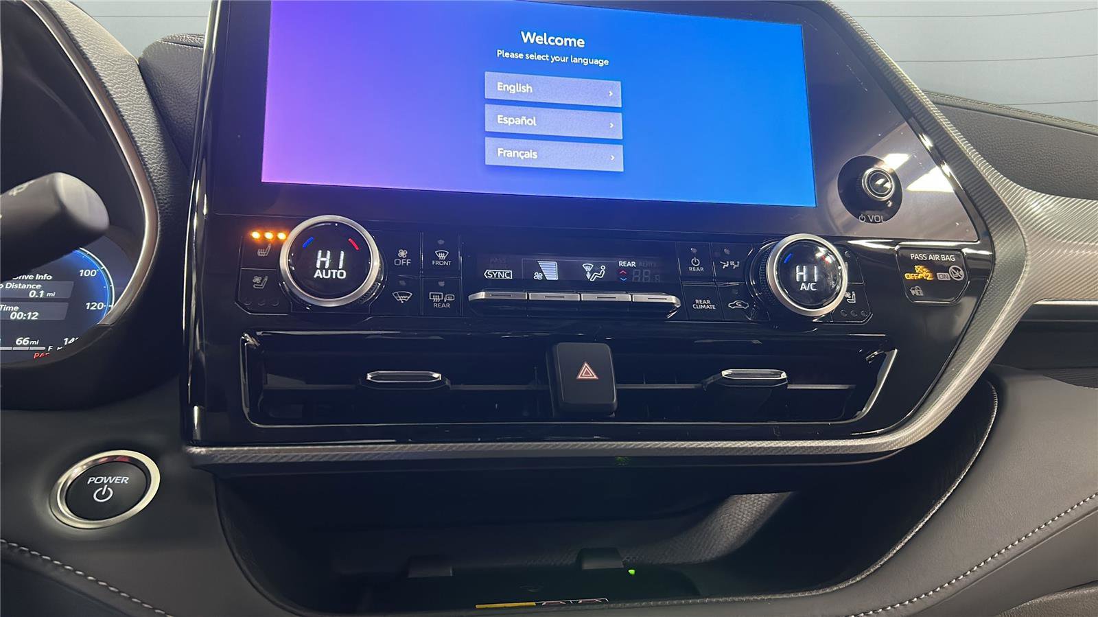 New 2026 Toyota Highlander Platinum image 14