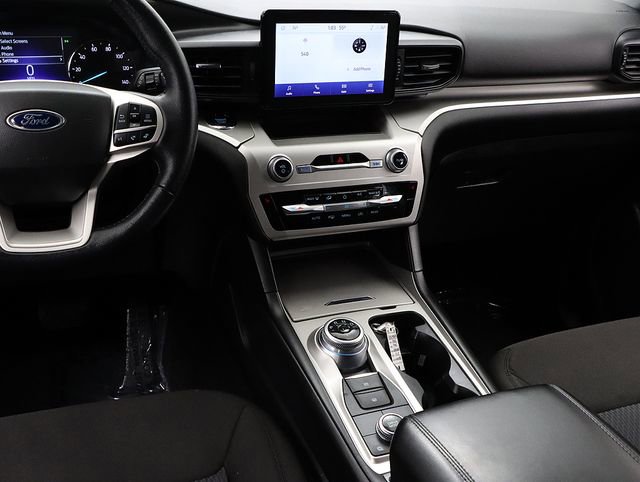 Certified 2022 Ford Explorer XLT image 16