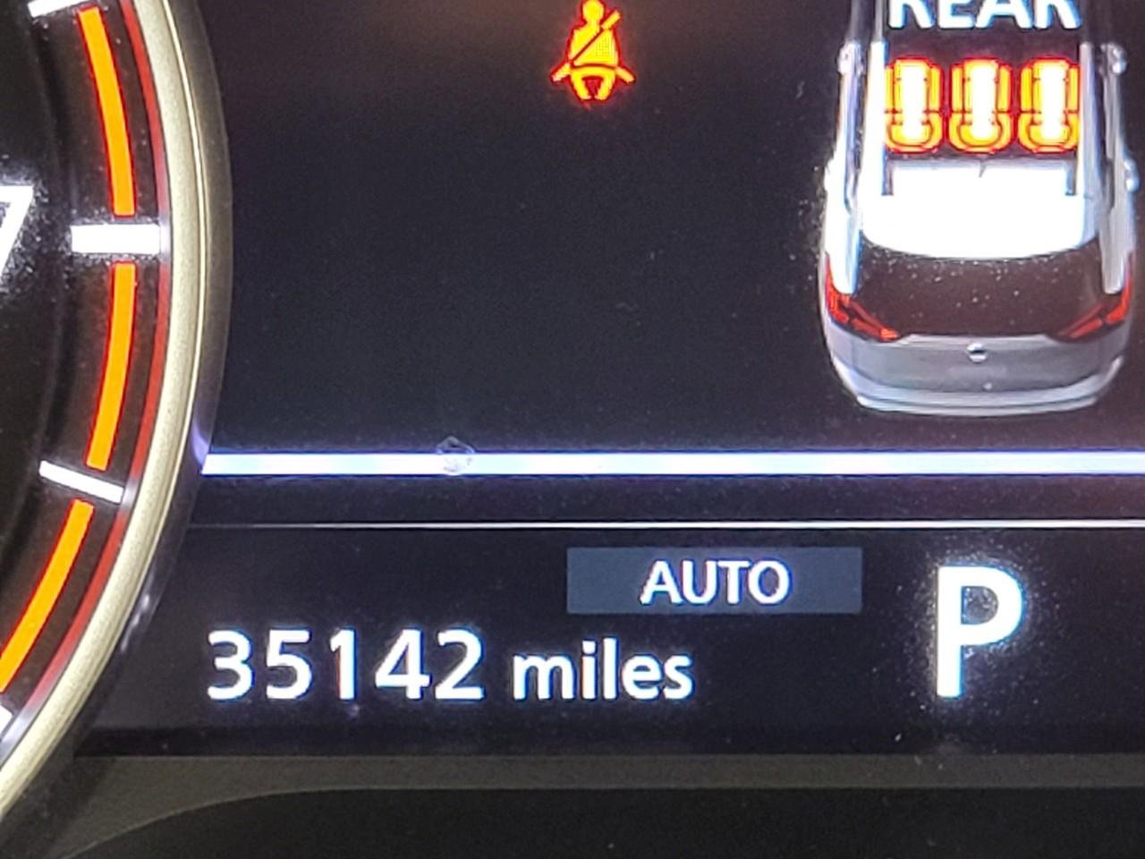 Used 2025 Nissan Rogue SV image 3