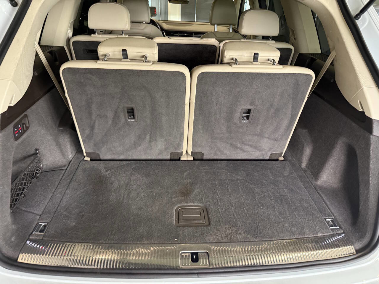 Used 2017 Audi Q7 3.0T Premium Plus image 39