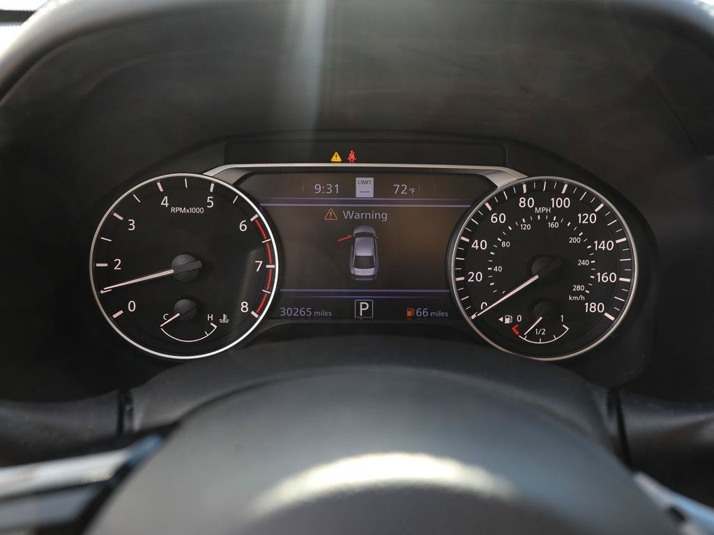 Used 2023 Nissan Altima 2.0 SR FWD image 13