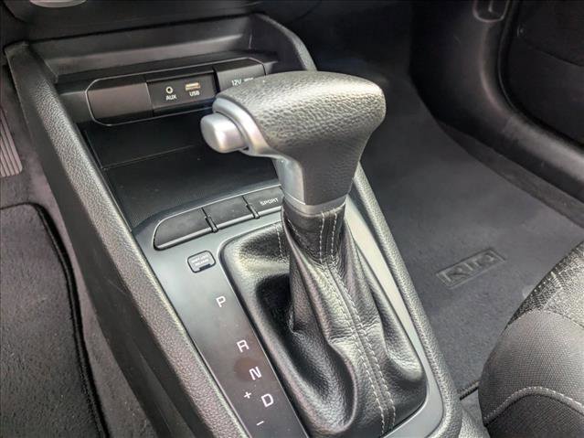 Used 2020 Kia Rio LX image 11