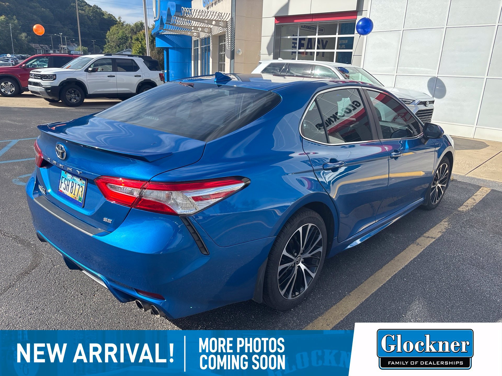 Used 2020 Toyota Camry SE FWD image 4