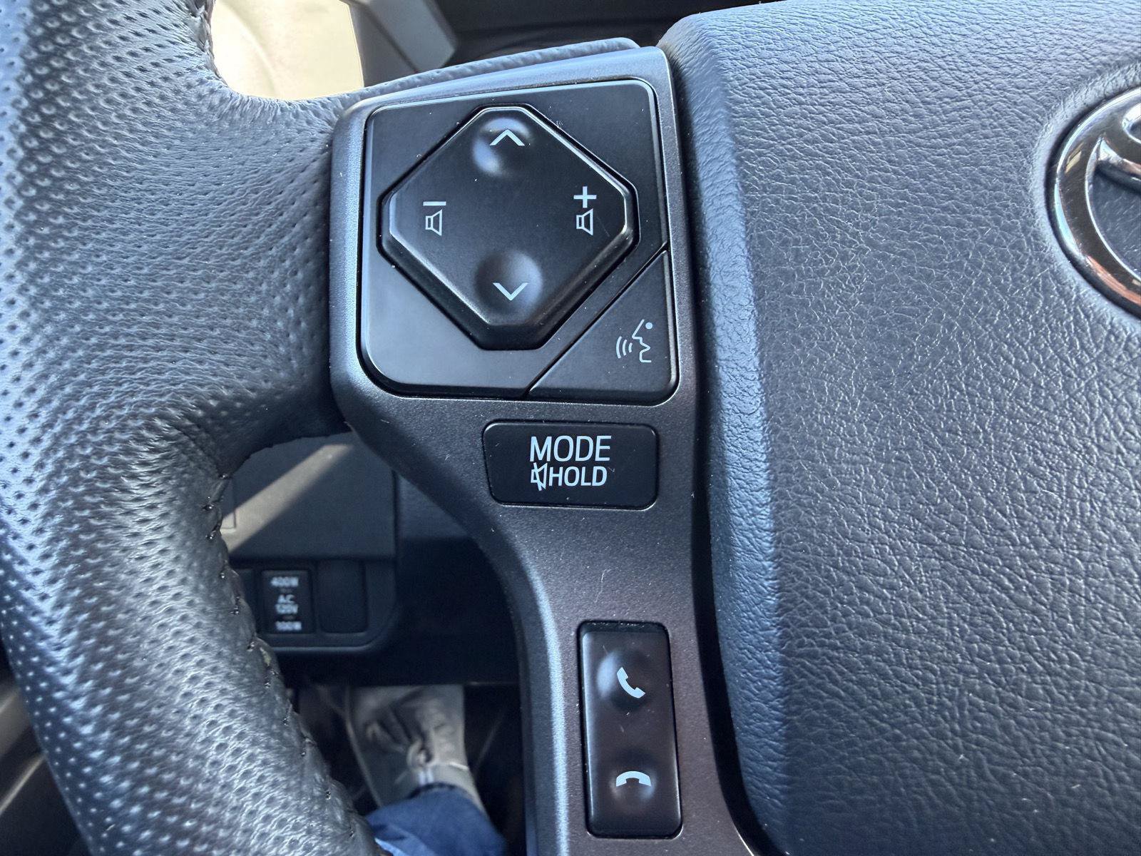 Used 2023 Toyota Tacoma TRD Off-Road AWD/4WD image 16
