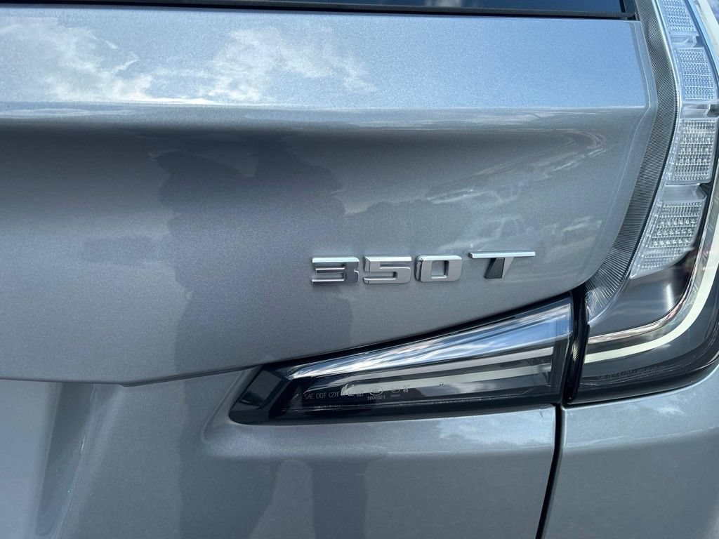 Used 2024 Cadillac XT4 Sport FWD image 11
