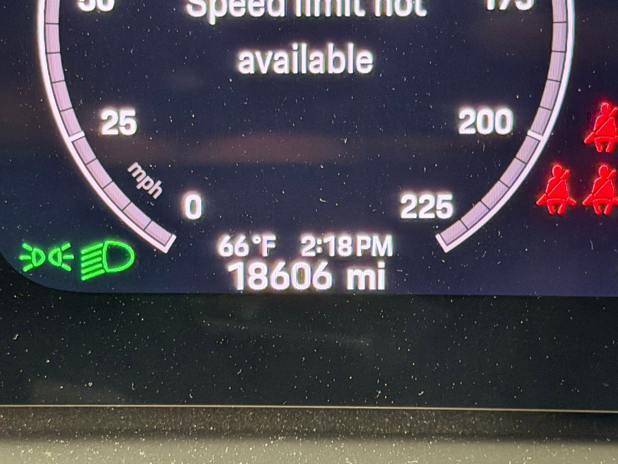 Certified 2024 Porsche Cayenne Turbo image 29