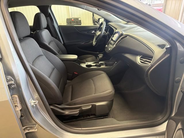 Used 2024 Chevrolet Malibu LT FWD image 24