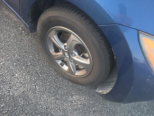 Used 2017 Hyundai Elantra ECO image 2