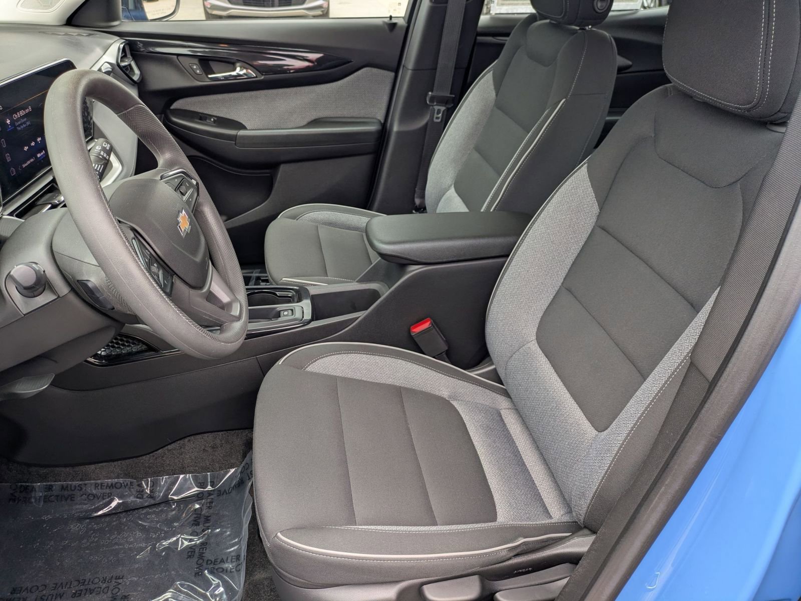 Used 2024 Chevrolet TrailBlazer LS FWD image 21
