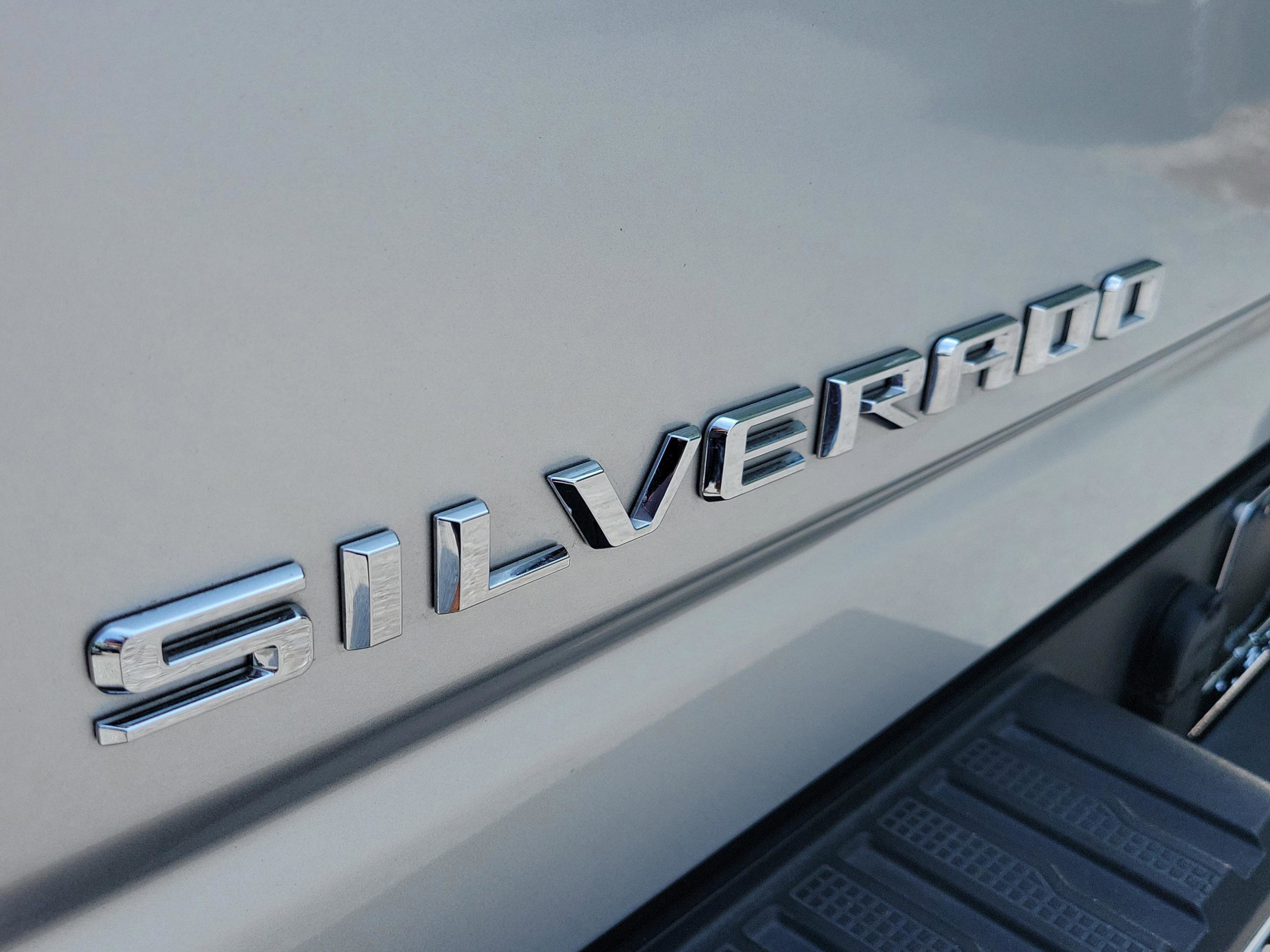 Used 2023 Chevrolet Silverado 2500 LTZ image 31