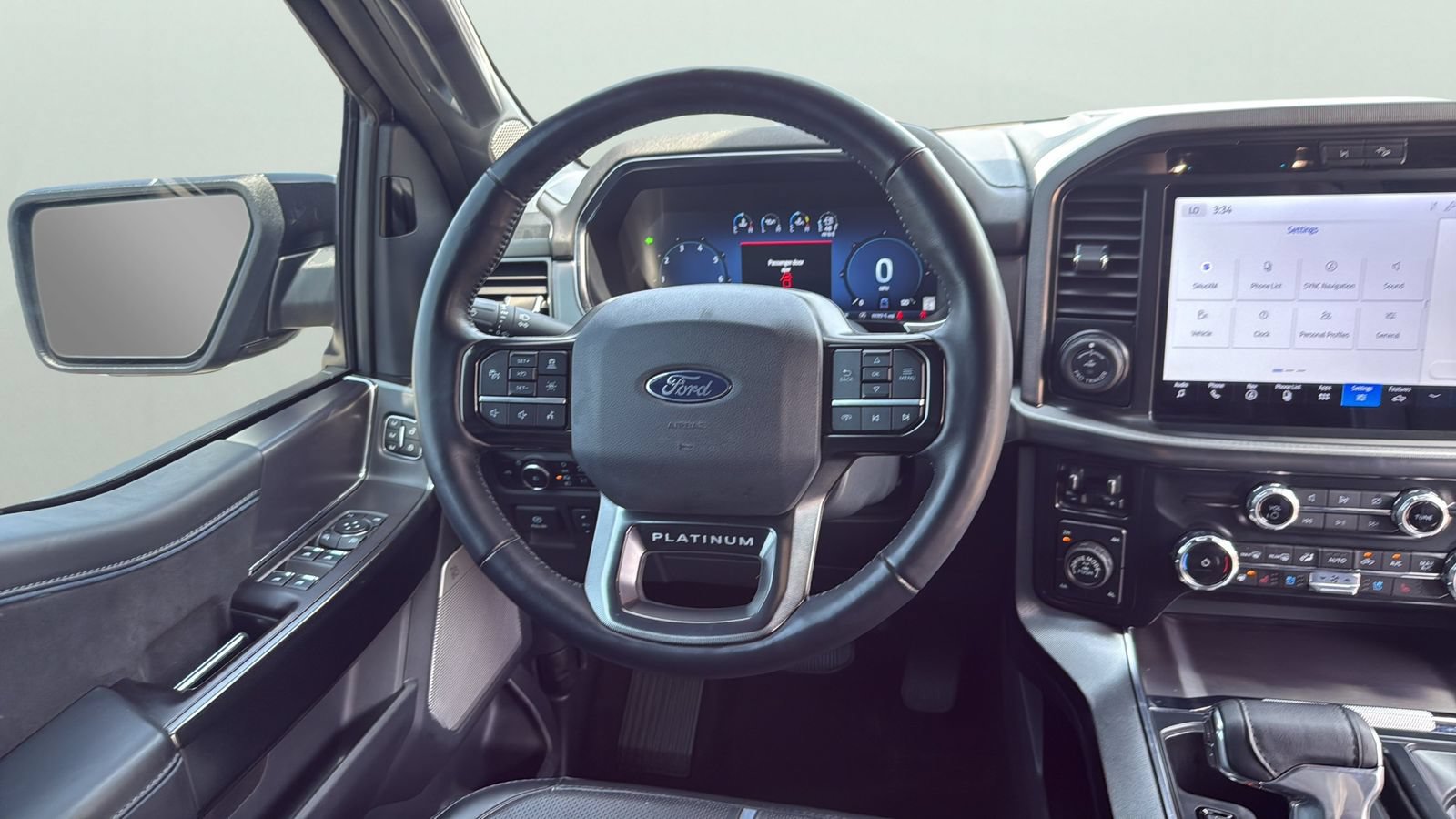 Used 2024 Ford F150 Platinum w/ FX4 Off-Road Package AWD/4WD image 12
