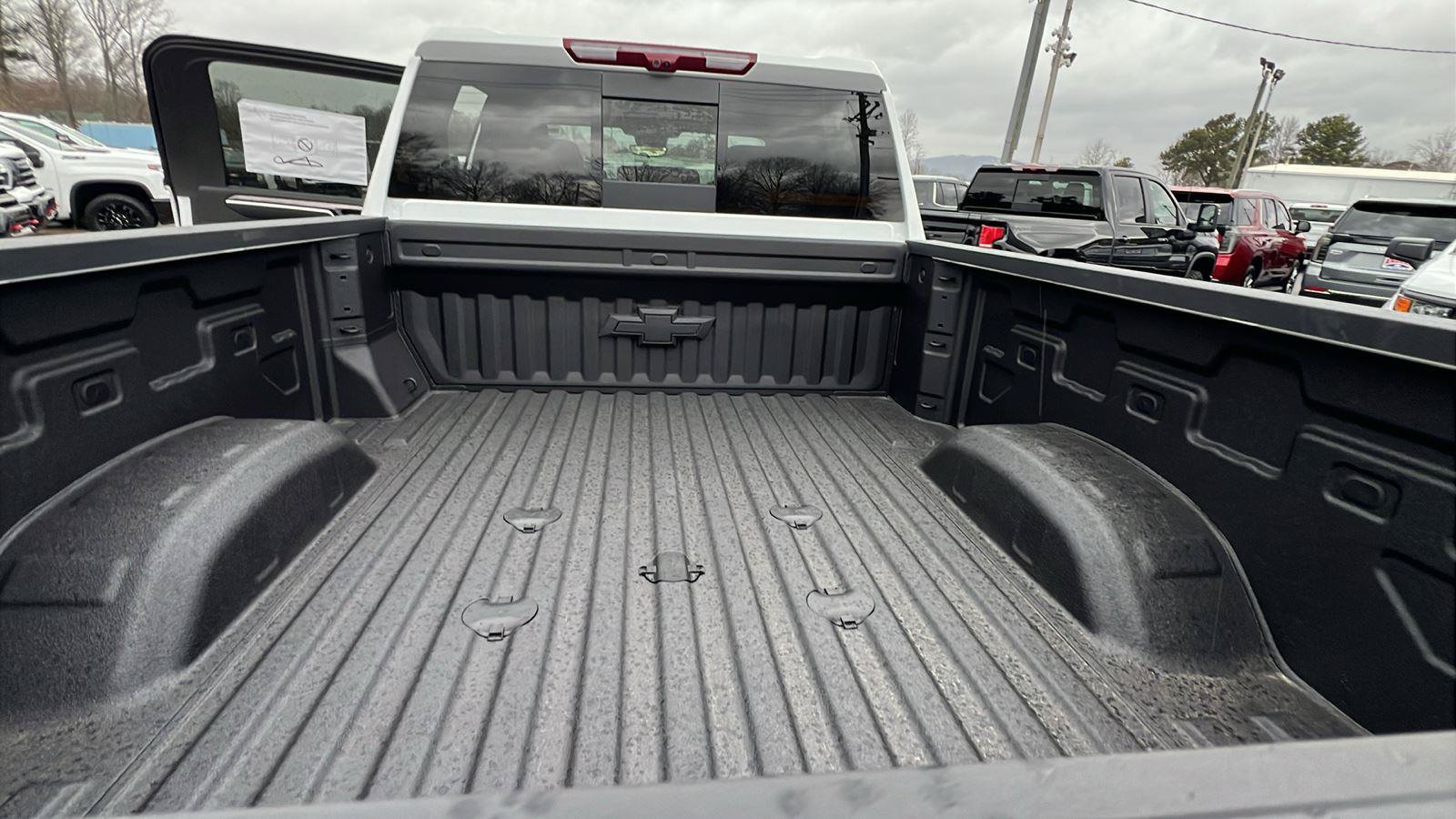 New 2026 Chevrolet Silverado 3500 LTZ w/ LTZ Plus Package AWD/4WD image 10