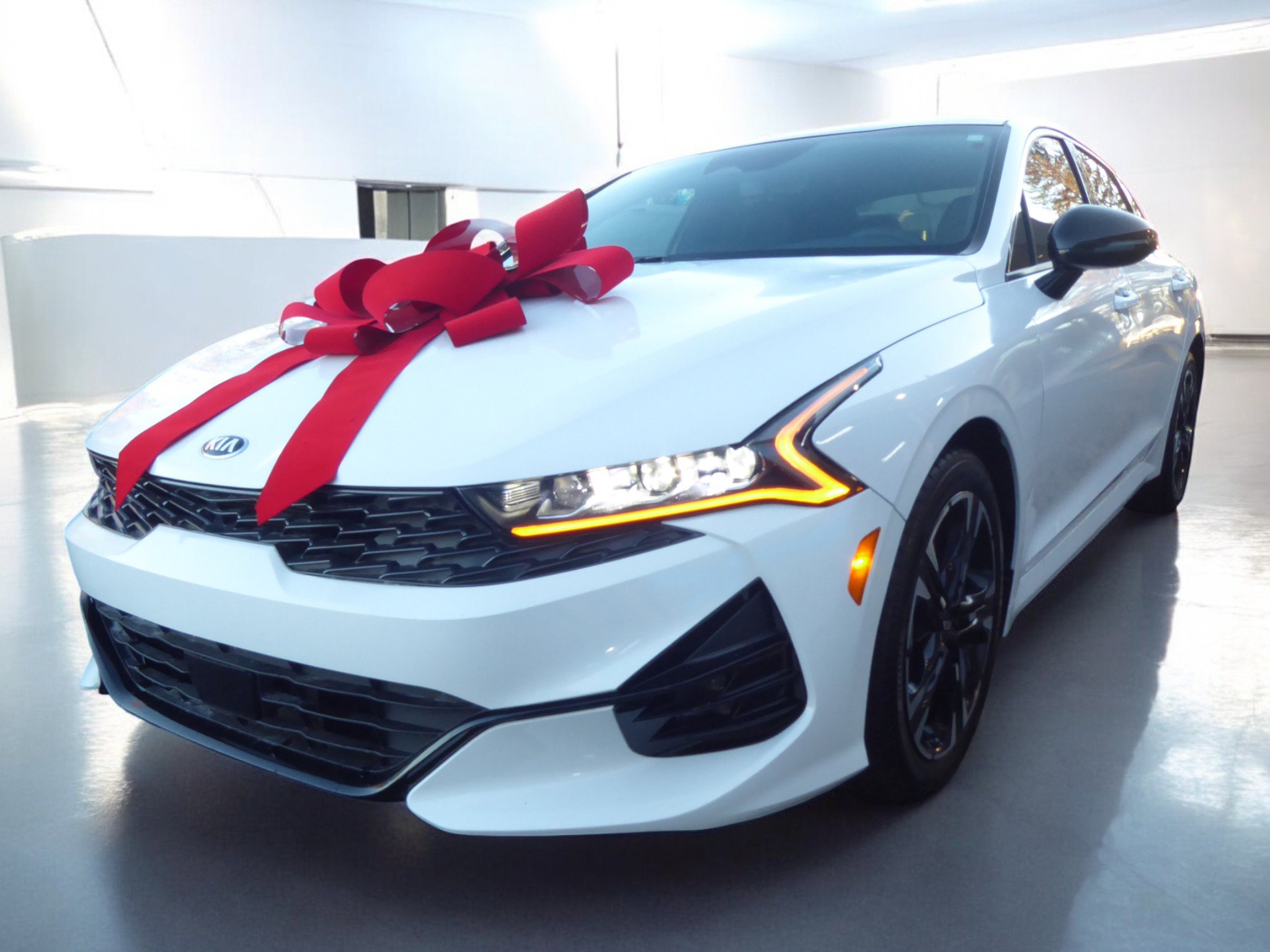 Used 2021 Kia K5 GT-Line w/ GT-Line FWD Premium Package image 5