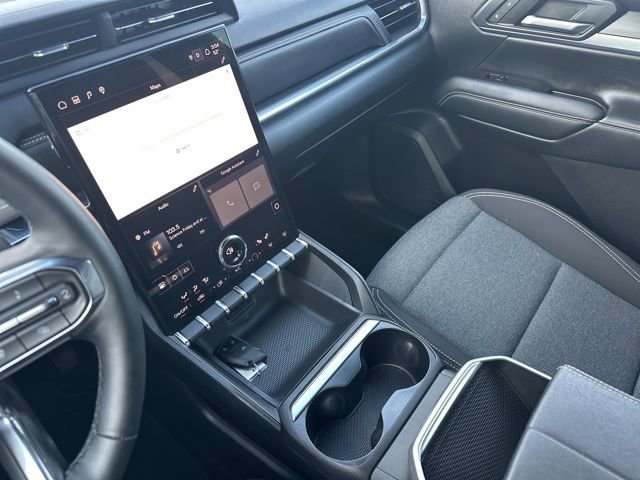 Used 2025 GMC Terrain Elevation image 31