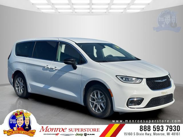 Certified 2024 Chrysler Pacifica Touring-L FWD video 1