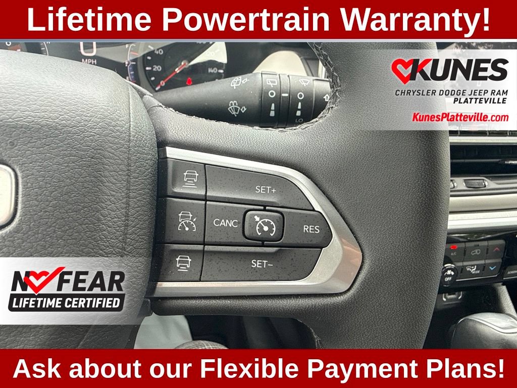 Used 2026 Jeep Compass Limited AWD/4WD image 21