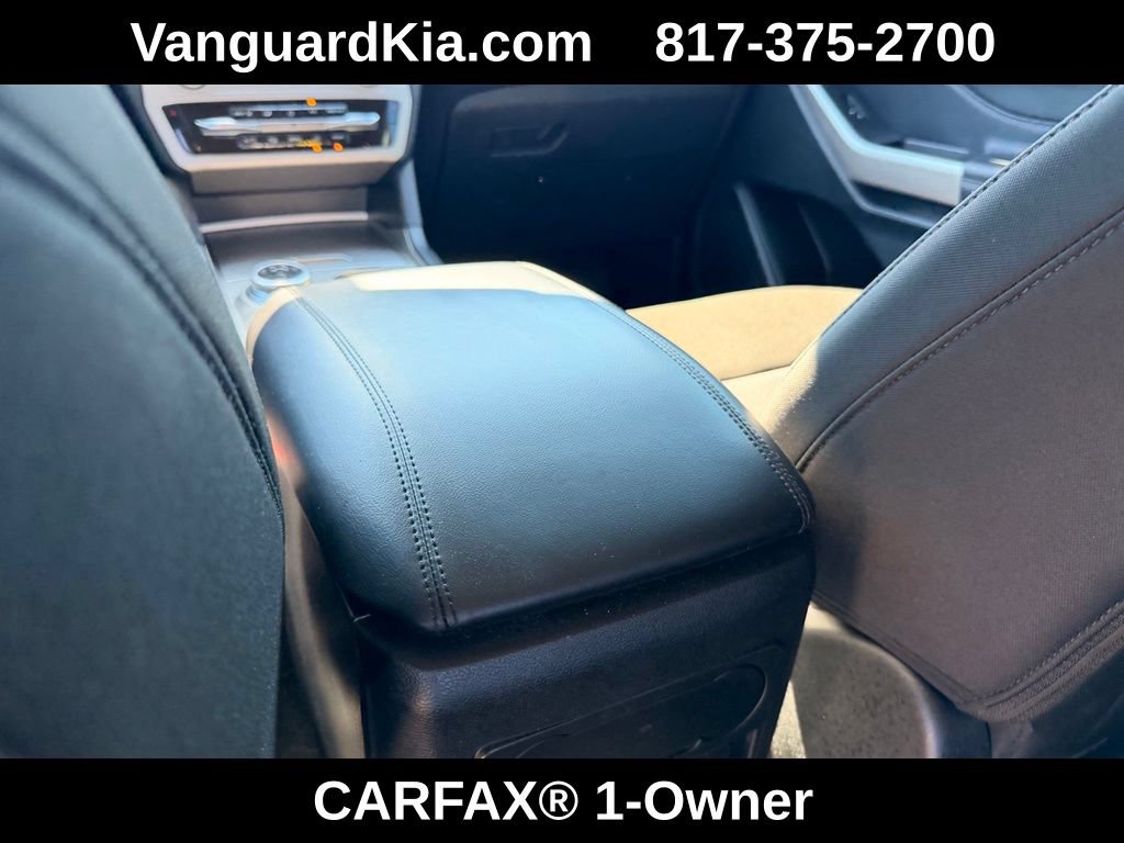 Used 2023 Ford Explorer XLT RWD image 24