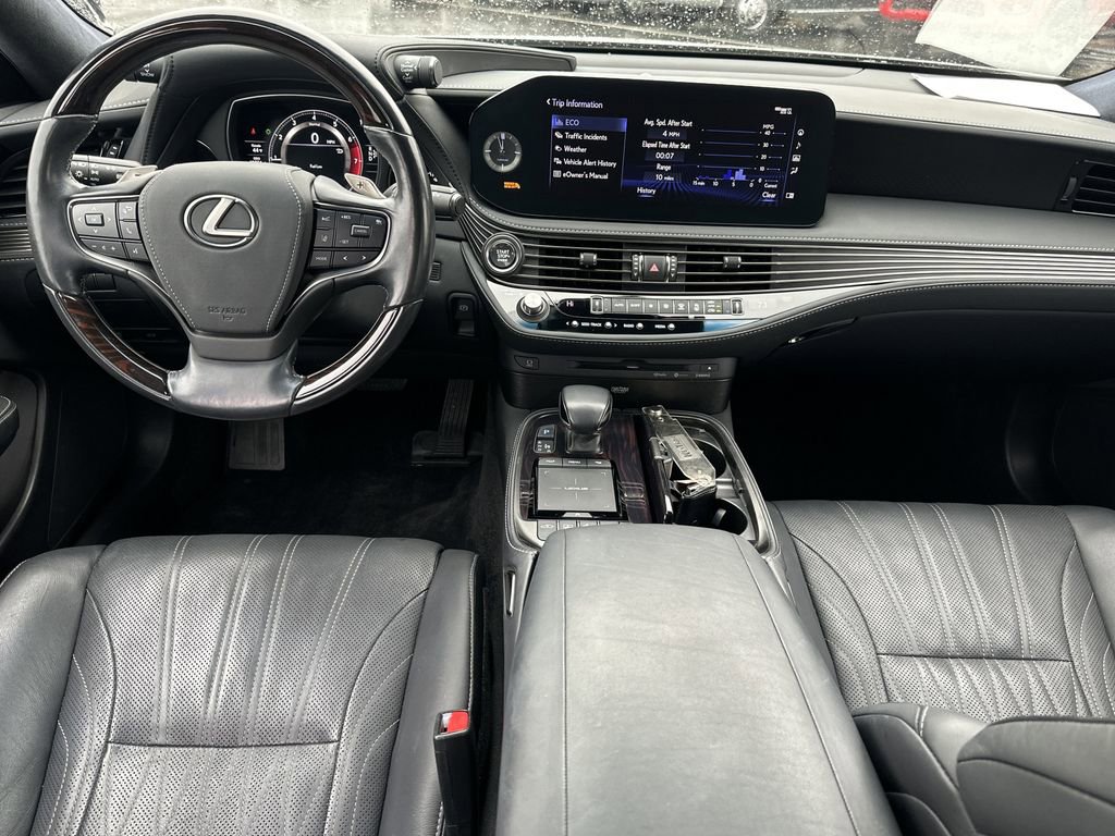 Used 2022 Lexus LS 500 AWD w/ Interior Upgrade Package image 9
