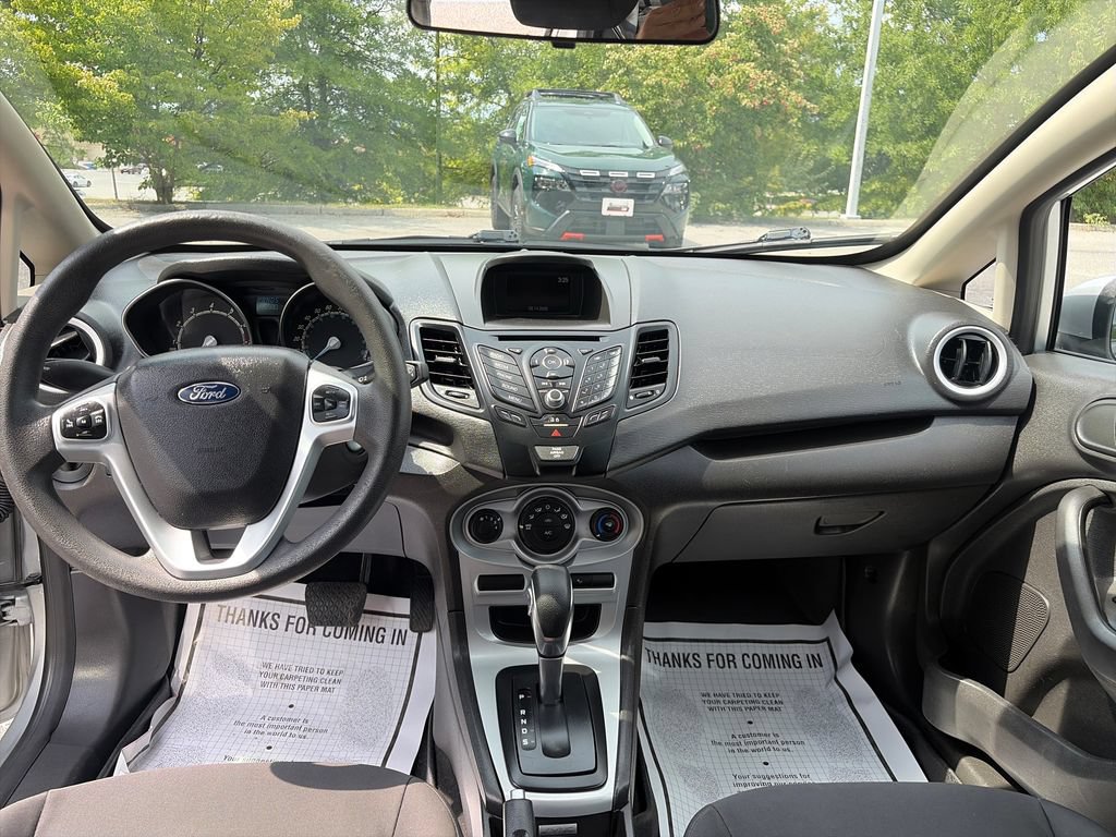 Used 2018 Ford Fiesta SE FWD image 13