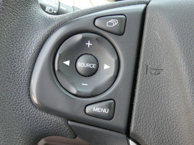 Used 2013 Honda CR-V EX image 18