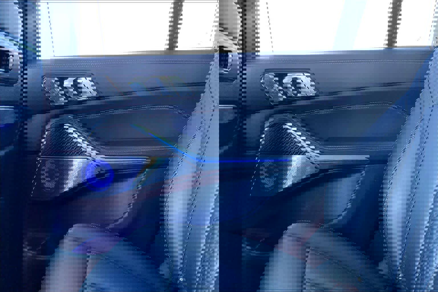 Used 2024 BMW X7 M60i image 36