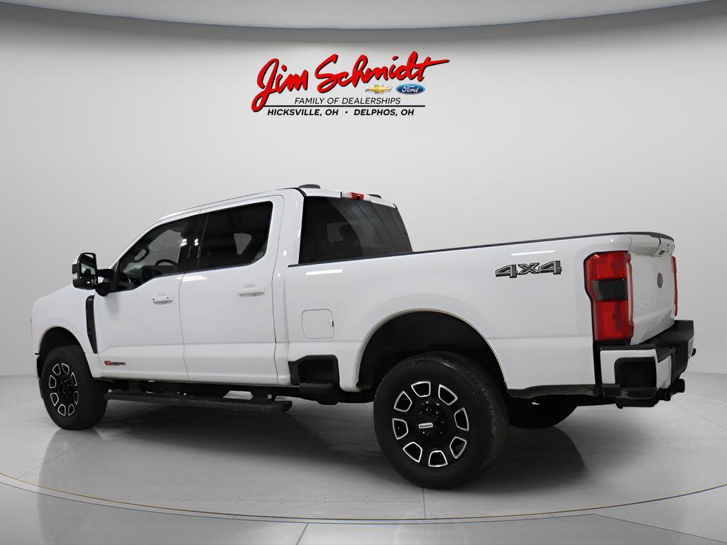 Used 2026 Ford F250 Lariat w/ Black Appearance Package image 5